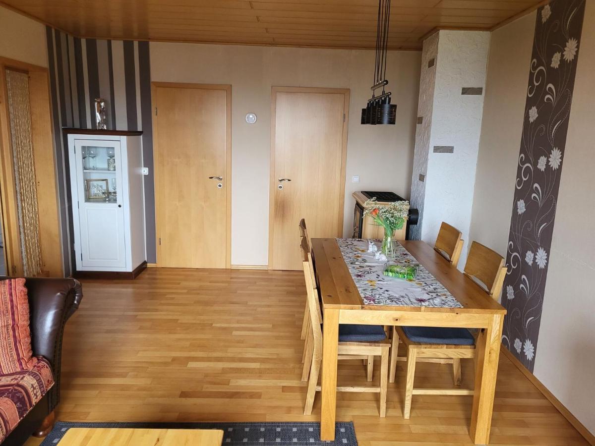 Villa Luxurious Farmhouse Near The Ski Area à Hellenthal Extérieur photo